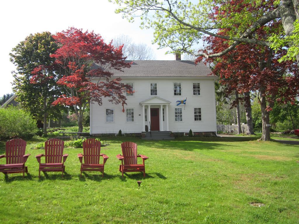 Grand Oak Manor Bed And Breakfast Granville Ferry Exterior foto